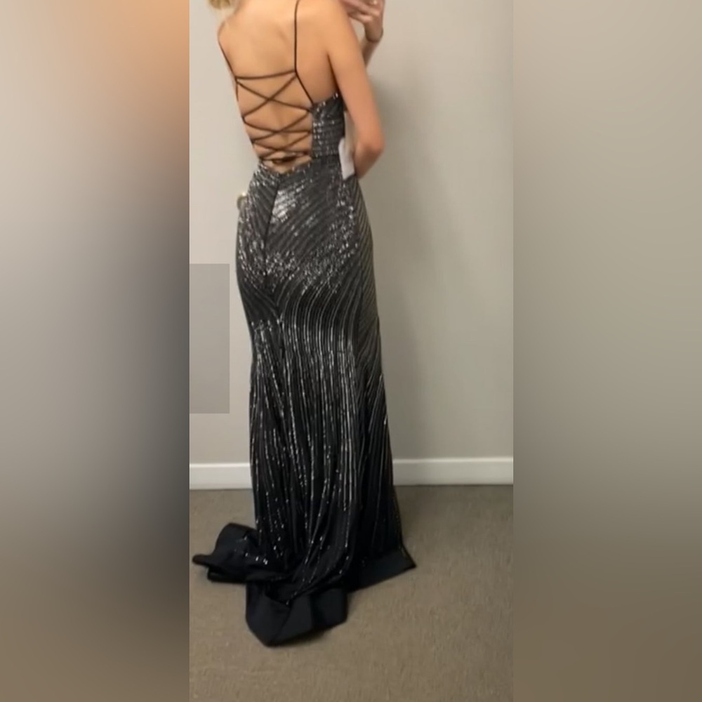 Sherri hill style 54174